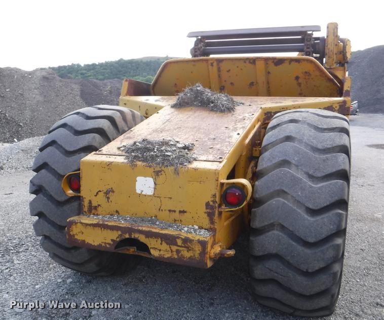 image for item DD0877 John Deere 760A elevating scraper