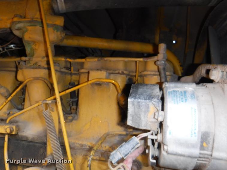 image for item DD0877 John Deere 760A elevating scraper