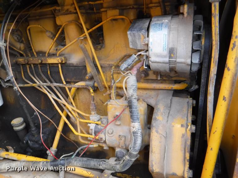 image for item DD0877 John Deere 760A elevating scraper