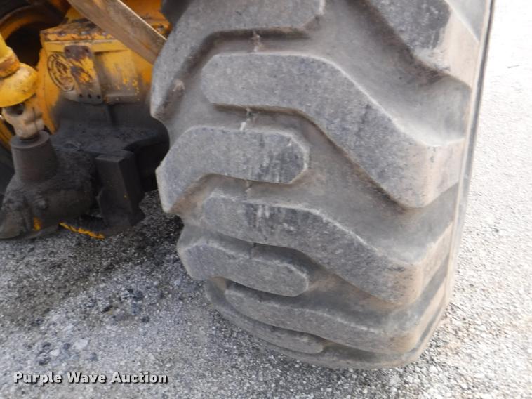 image for item DD0877 John Deere 760A elevating scraper