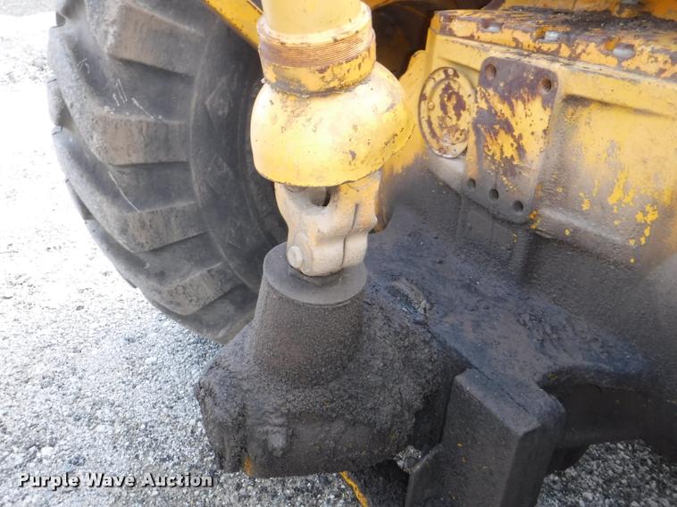 image for item DD0877 John Deere 760A elevating scraper