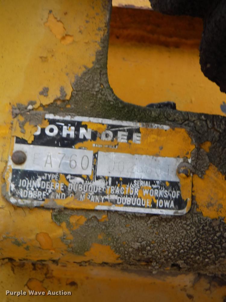 image for item DD0877 John Deere 760A elevating scraper