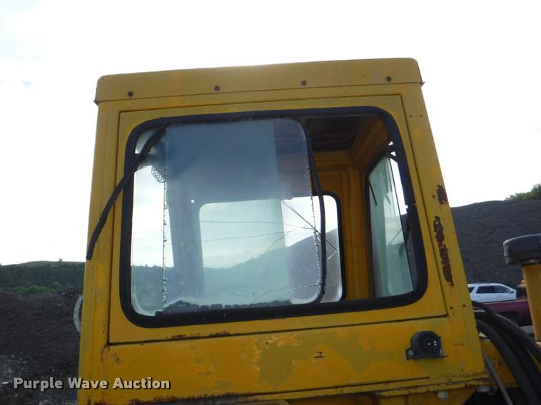 image for item DD0877 John Deere 760A elevating scraper