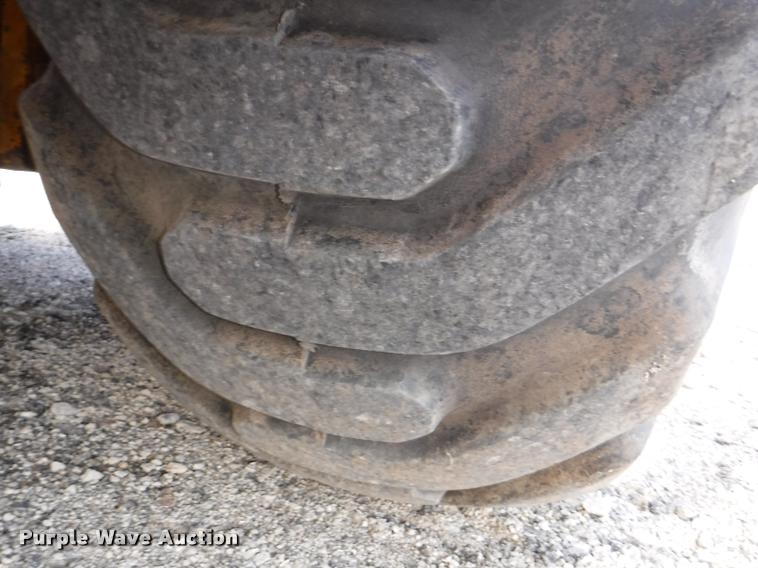 image for item DD0877 John Deere 760A elevating scraper