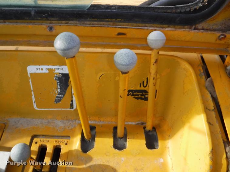 image for item DD0877 John Deere 760A elevating scraper