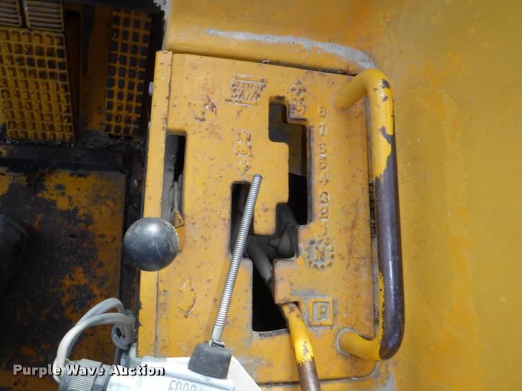 image for item DD0877 John Deere 760A elevating scraper