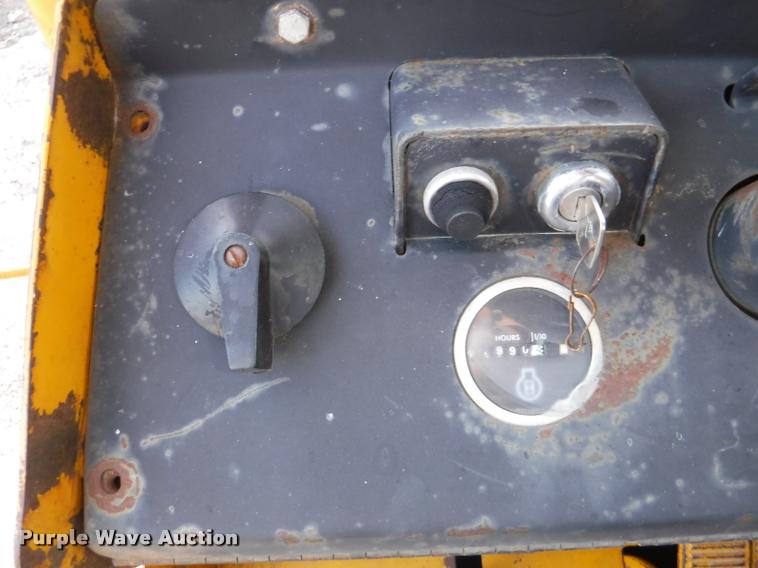 image for item DD0877 John Deere 760A elevating scraper