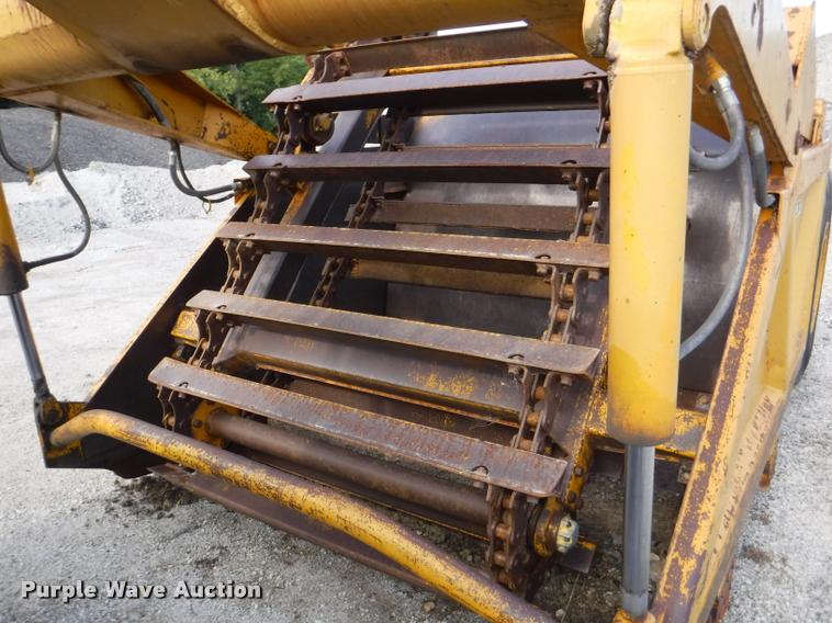 image for item DD0877 John Deere 760A elevating scraper