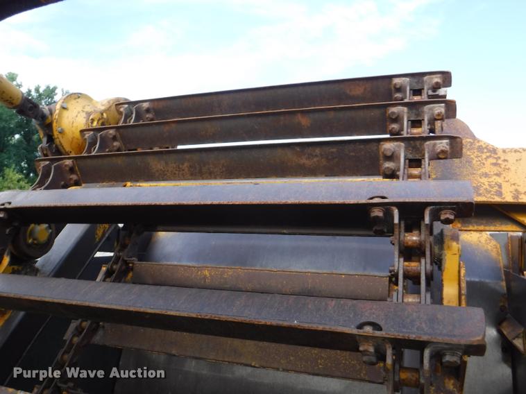 image for item DD0877 John Deere 760A elevating scraper