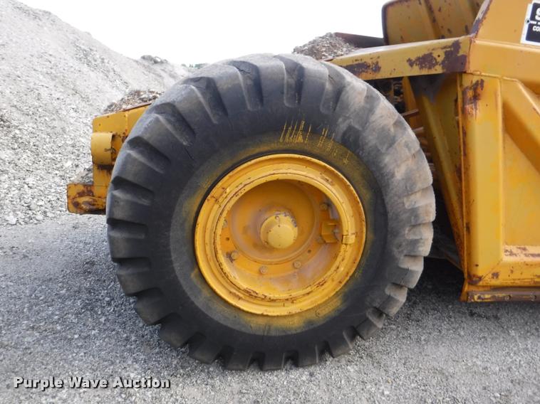 image for item DD0877 John Deere 760A elevating scraper