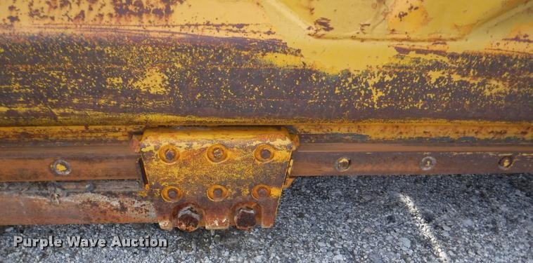 image for item DD0877 John Deere 760A elevating scraper