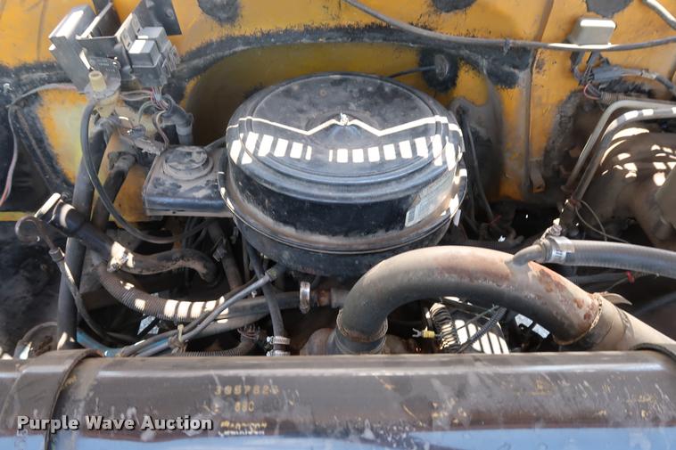 image for item DD1688 1988 GMC TopKick 7000 dump truck