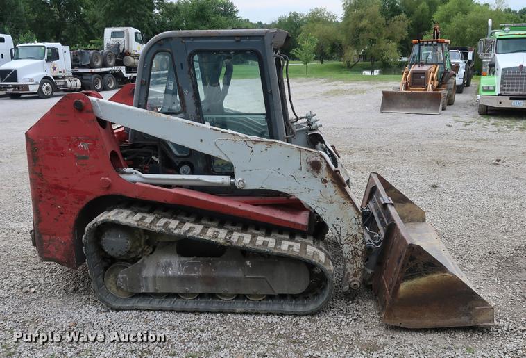 image for item DD2245 2005 Takeuchi TL140 skid steer