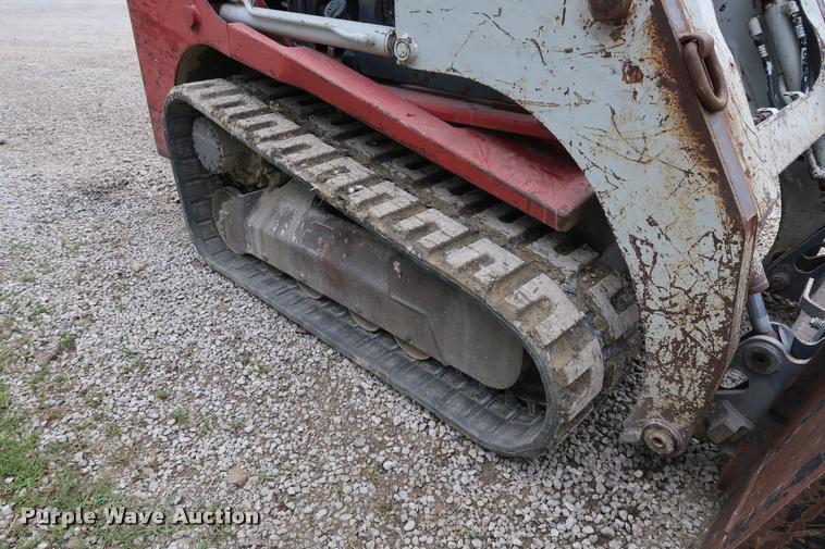 image for item DD2245 2005 Takeuchi TL140 skid steer