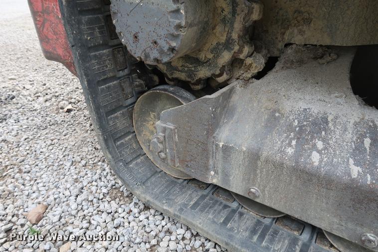 image for item DD2245 2005 Takeuchi TL140 skid steer