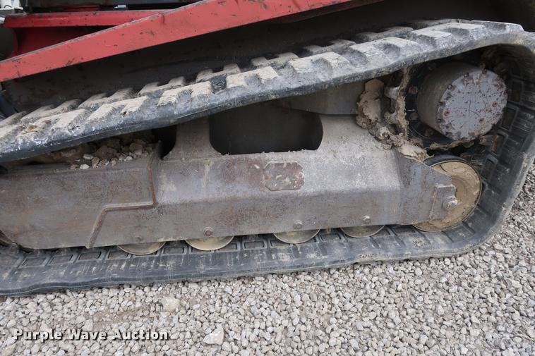 image for item DD2245 2005 Takeuchi TL140 skid steer