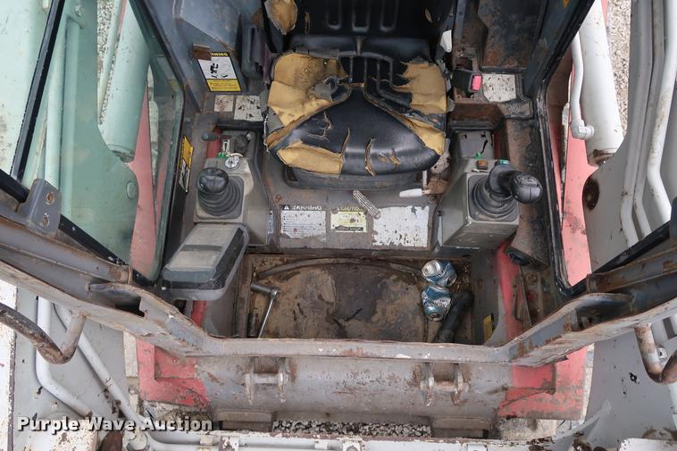 image for item DD2245 2005 Takeuchi TL140 skid steer