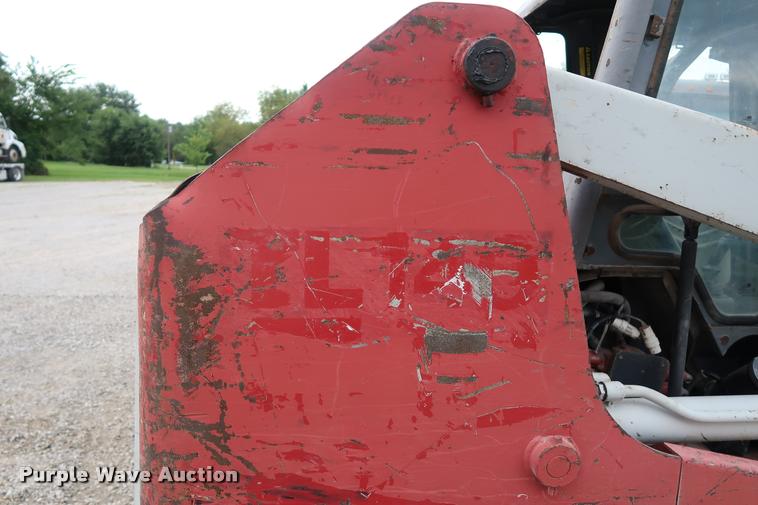 image for item DD2245 2005 Takeuchi TL140 skid steer