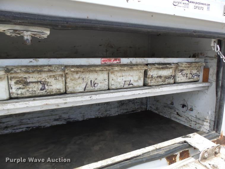 image for item DF9372 2008 Dodge Ram 5500 Quad Cab service truck