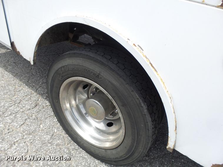 image for item DF9372 2008 Dodge Ram 5500 Quad Cab service truck