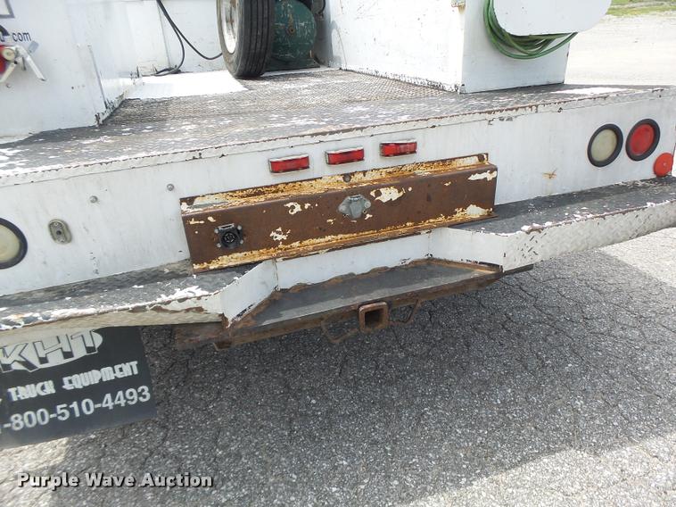 image for item DF9372 2008 Dodge Ram 5500 Quad Cab service truck