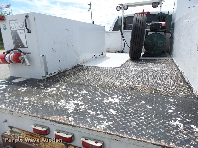 image for item DF9372 2008 Dodge Ram 5500 Quad Cab service truck