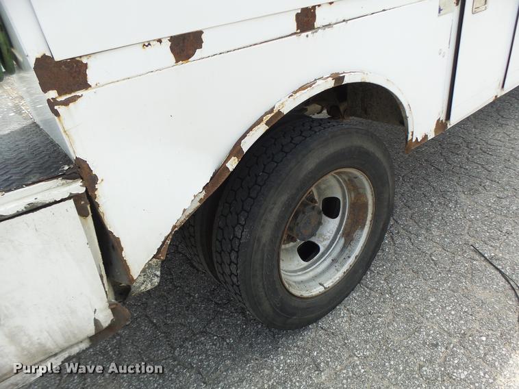 image for item DF9372 2008 Dodge Ram 5500 Quad Cab service truck