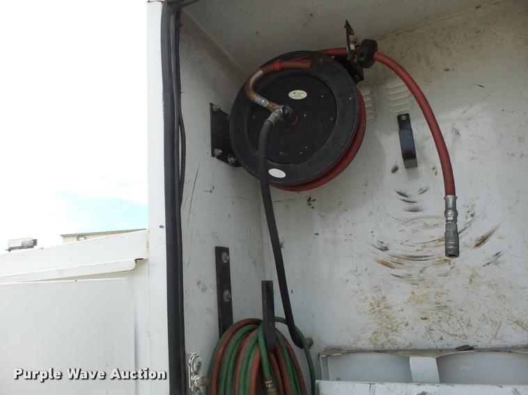 image for item DF9372 2008 Dodge Ram 5500 Quad Cab service truck