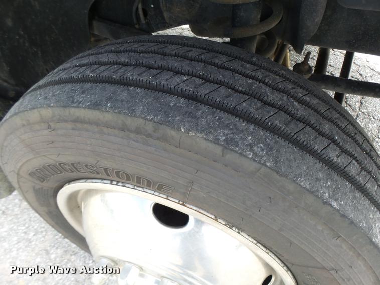 image for item DF9372 2008 Dodge Ram 5500 Quad Cab service truck