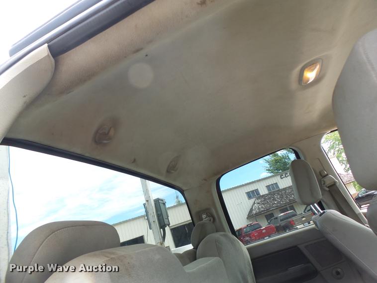 image for item DF9372 2008 Dodge Ram 5500 Quad Cab service truck