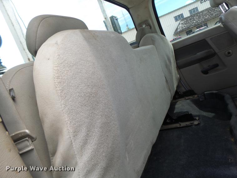 image for item DF9372 2008 Dodge Ram 5500 Quad Cab service truck