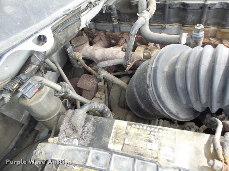 image for item DF9372 2008 Dodge Ram 5500 Quad Cab service truck