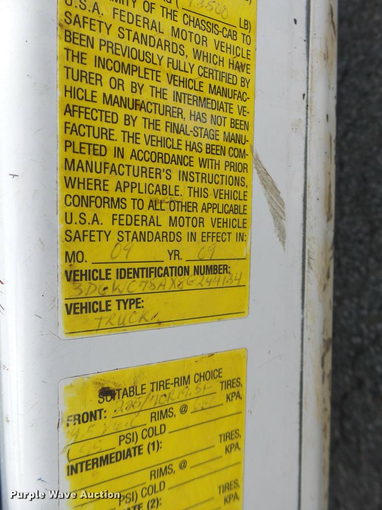 image for item DF9372 2008 Dodge Ram 5500 Quad Cab service truck