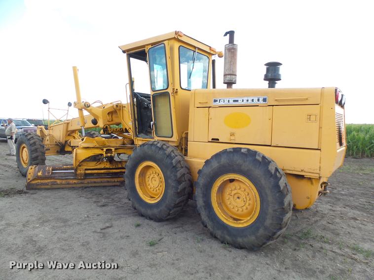 image for item DH9700 John Deere 772A motor grader