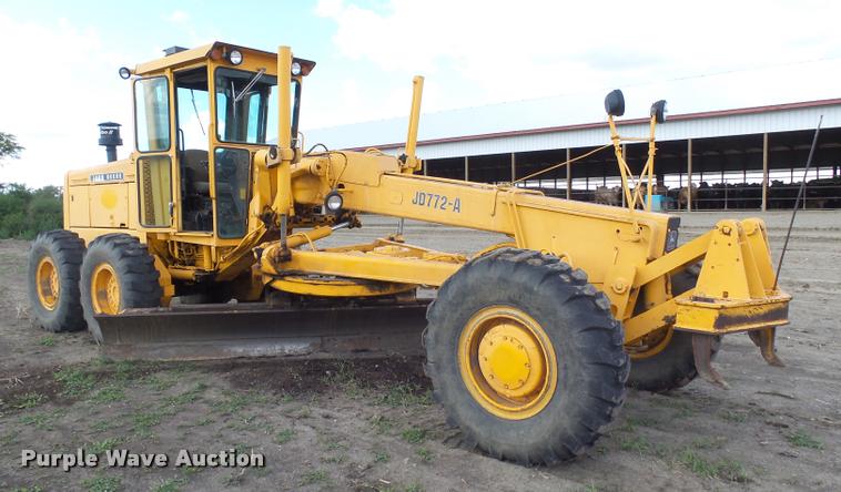 image for item DH9700 John Deere 772A motor grader