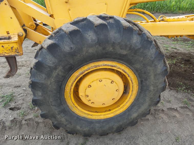 image for item DH9700 John Deere 772A motor grader