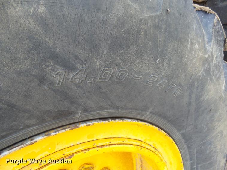 image for item DH9700 John Deere 772A motor grader