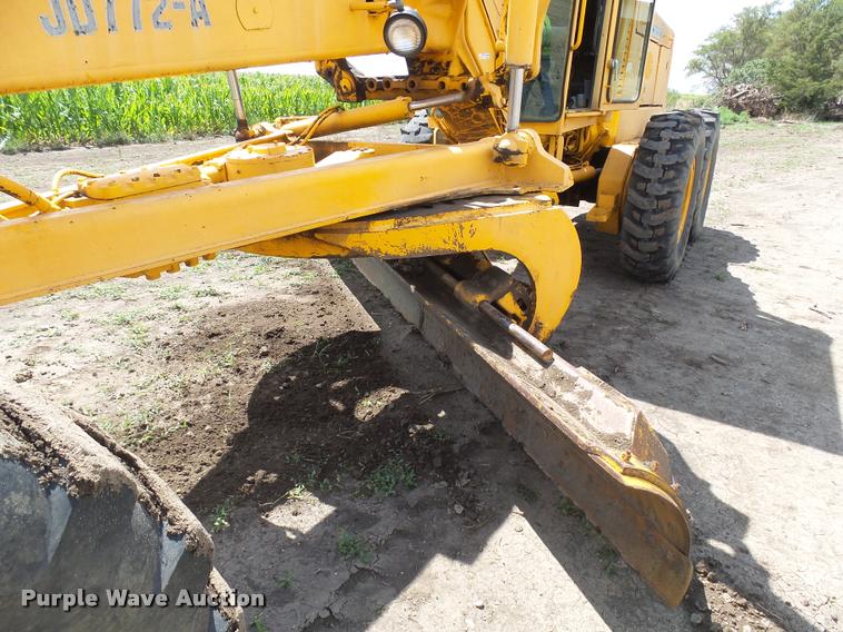 image for item DH9700 John Deere 772A motor grader