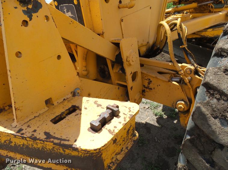 image for item DH9700 John Deere 772A motor grader