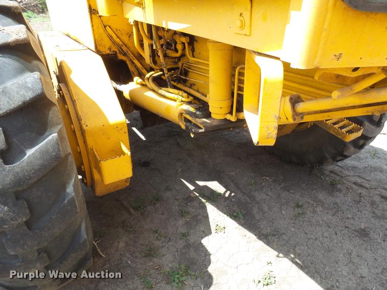 image for item DH9700 John Deere 772A motor grader