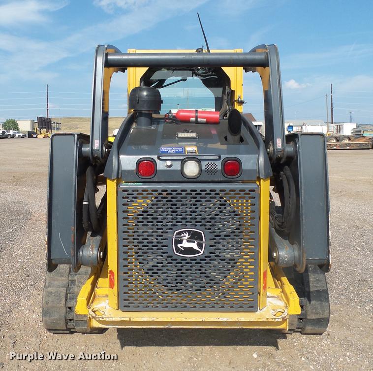 image for item DH9703 2011 John Deere 333D skid steer