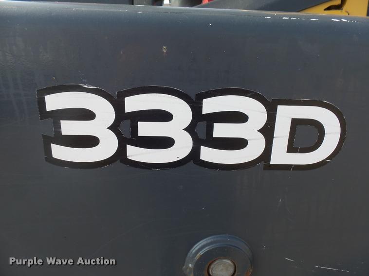 image for item DH9703 2011 John Deere 333D skid steer