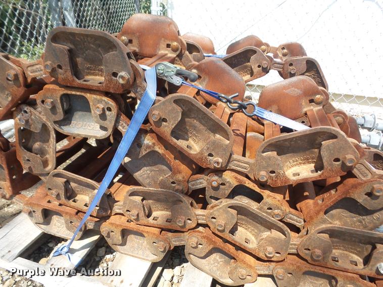 image for item DK9337 Bobcat over tire skid steer tracks