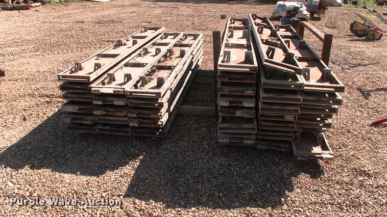 image for item DK9678 Approximately 35 concrete forms