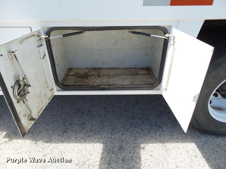 image for item DL9038 2004 Sterling Acterra service truck