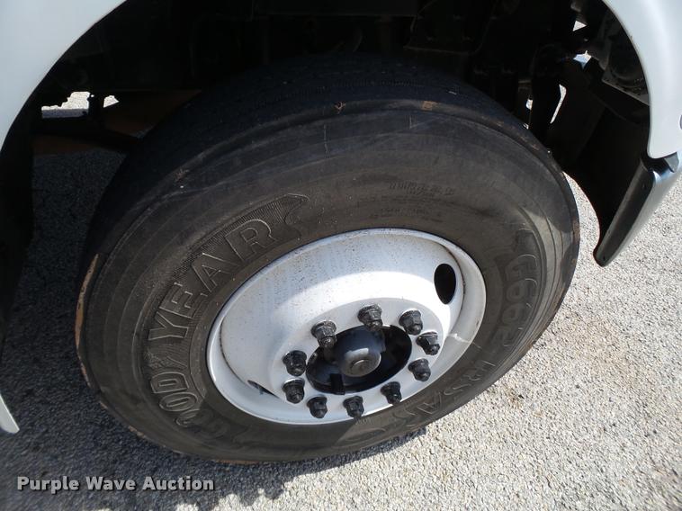 image for item DL9038 2004 Sterling Acterra service truck