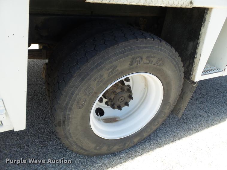 image for item DL9038 2004 Sterling Acterra service truck