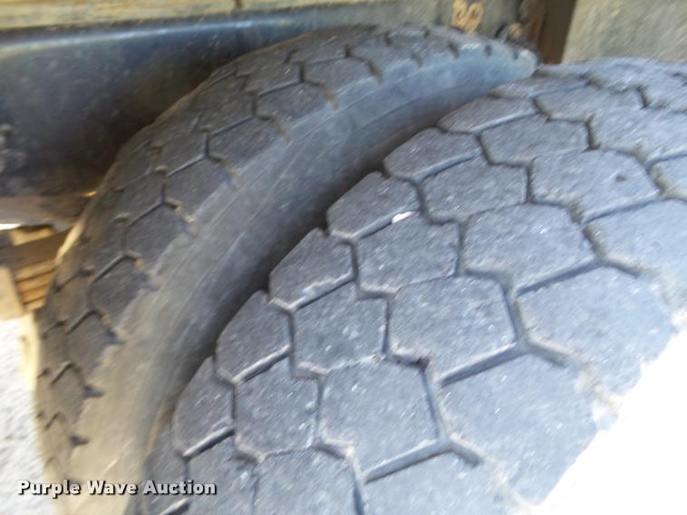 image for item DL9038 2004 Sterling Acterra service truck