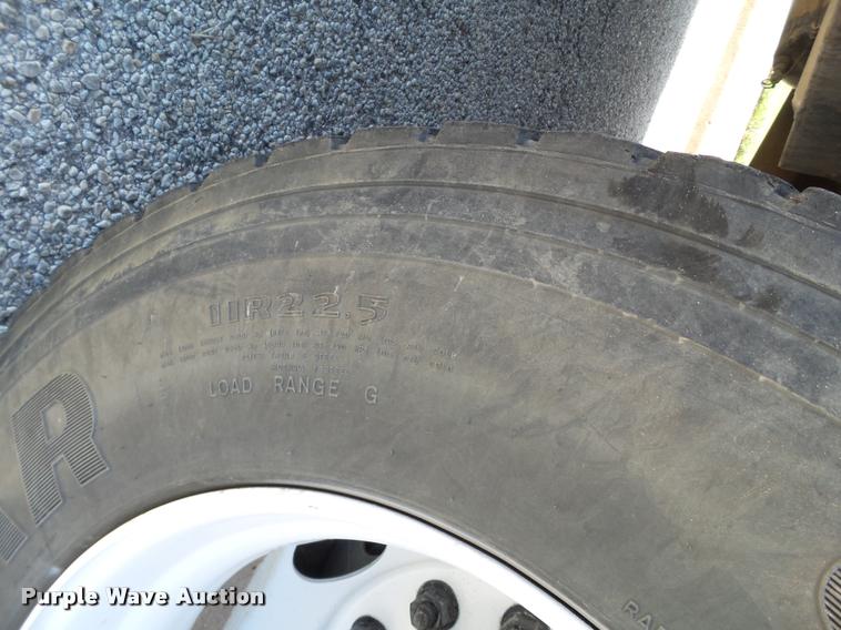 image for item DL9038 2004 Sterling Acterra service truck