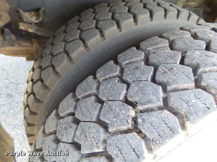 image for item DL9038 2004 Sterling Acterra service truck